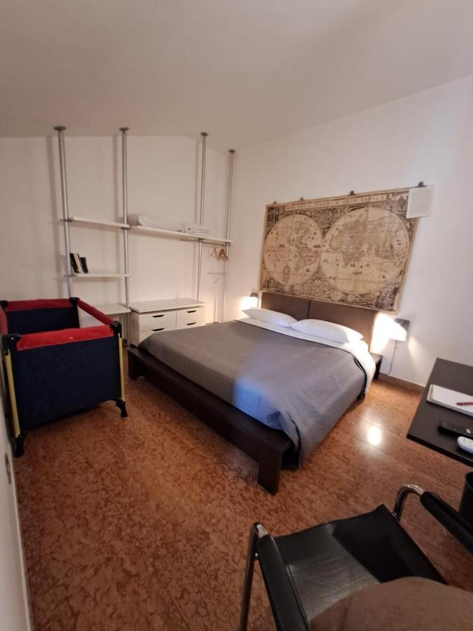 A Casa Di Tom Bed and Breakfast SantʼAmbrogio di Valpolicella Εξωτερικό φωτογραφία