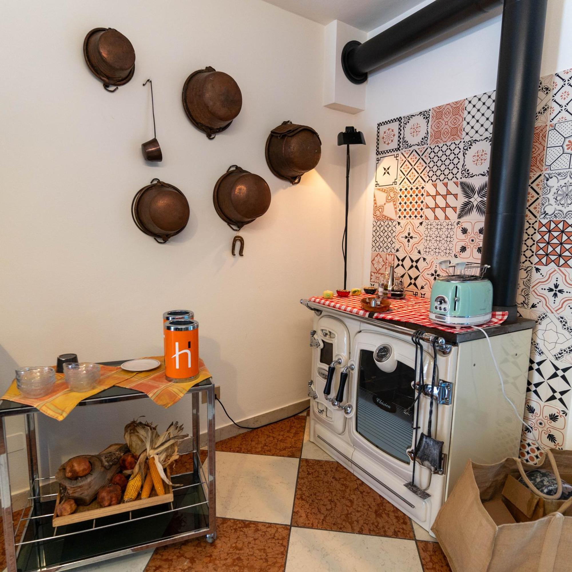 A Casa Di Tom Bed and Breakfast SantʼAmbrogio di Valpolicella Εξωτερικό φωτογραφία
