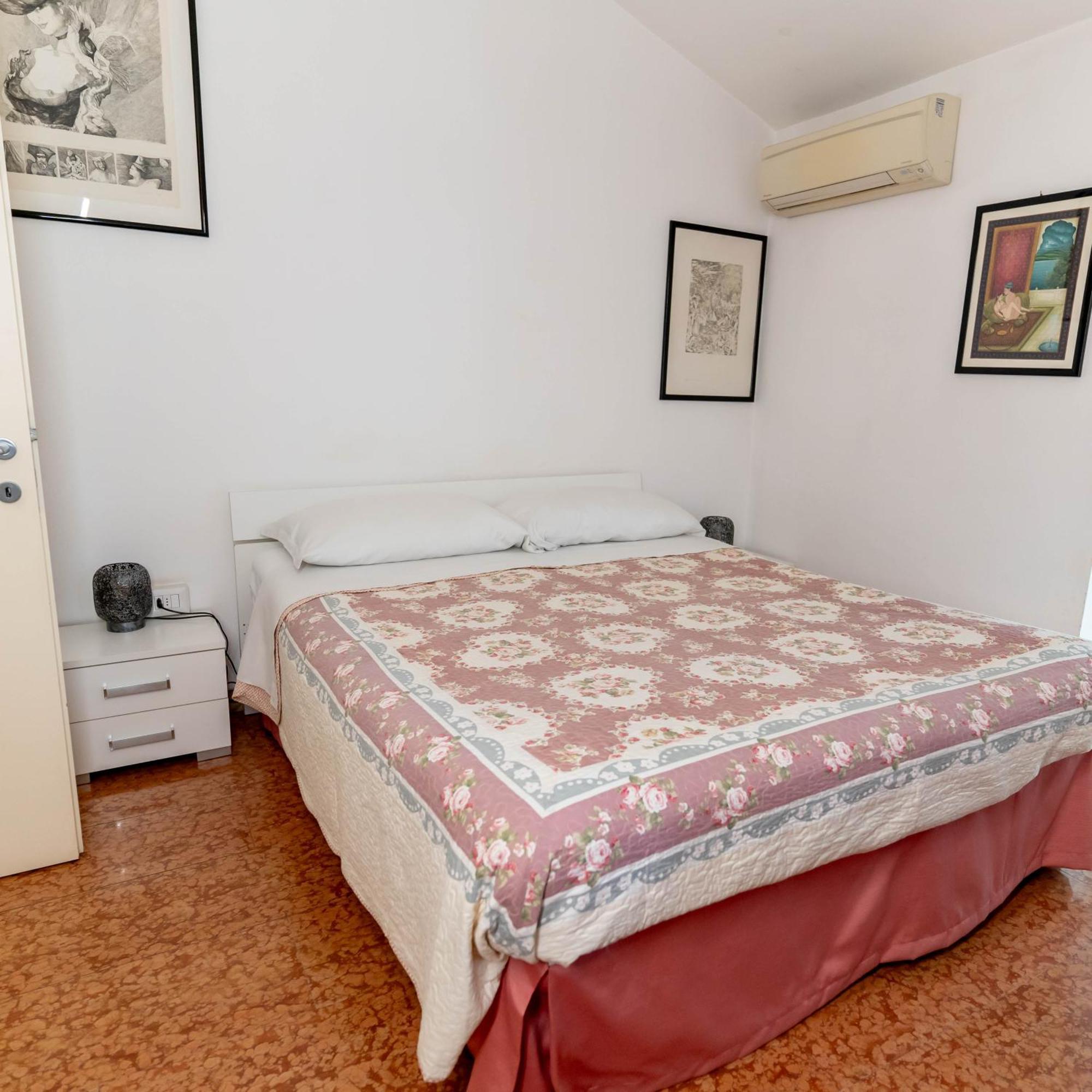 A Casa Di Tom Bed and Breakfast SantʼAmbrogio di Valpolicella Εξωτερικό φωτογραφία
