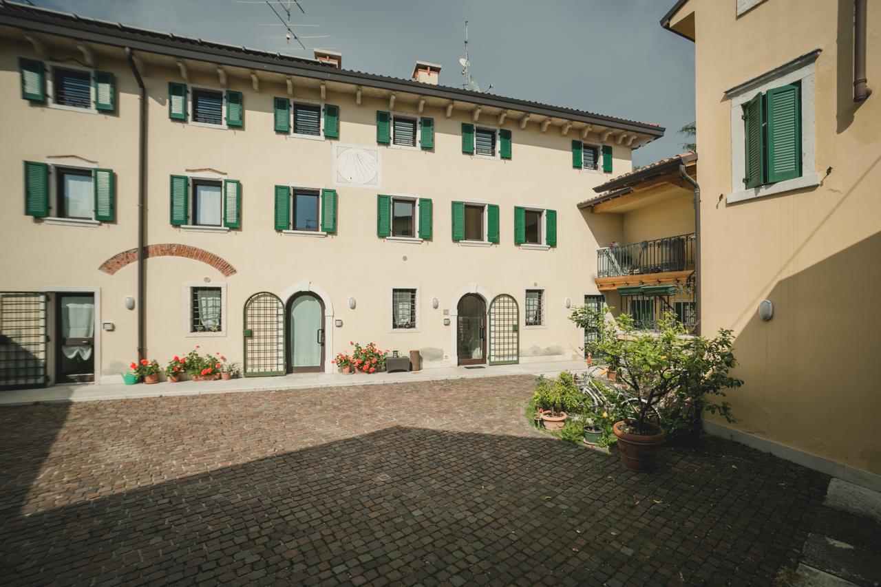 A Casa Di Tom Bed and Breakfast SantʼAmbrogio di Valpolicella Εξωτερικό φωτογραφία