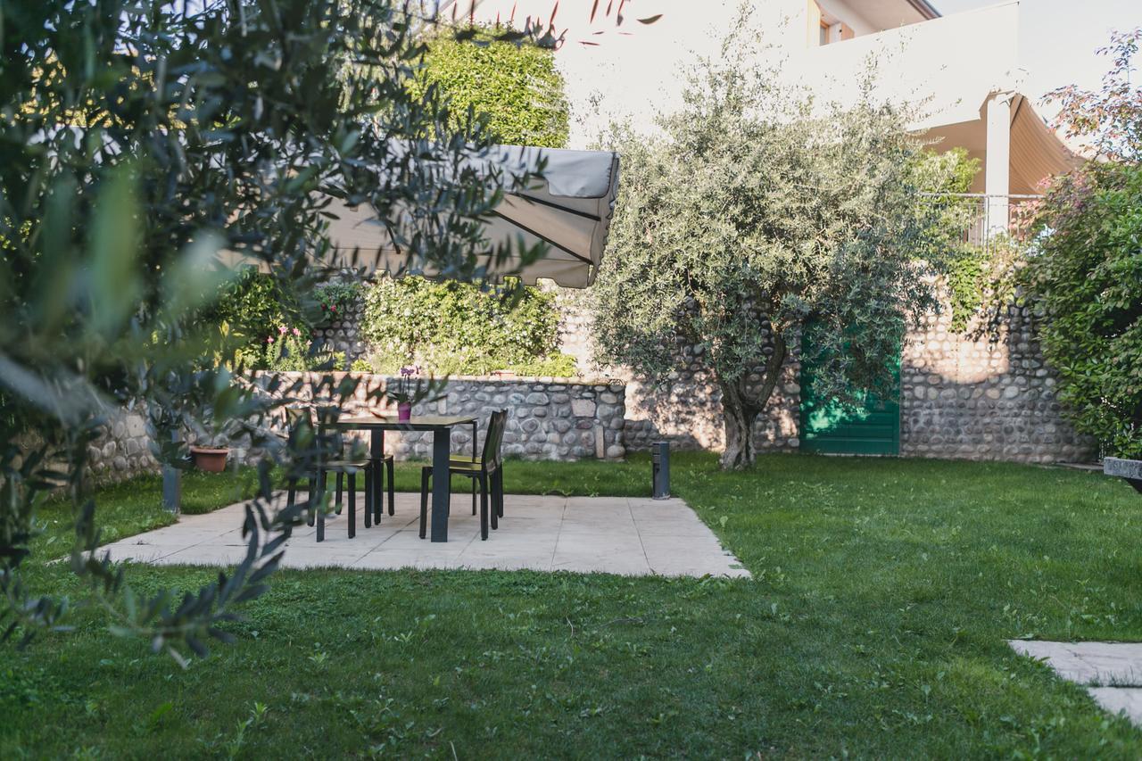A Casa Di Tom Bed and Breakfast SantʼAmbrogio di Valpolicella Εξωτερικό φωτογραφία
